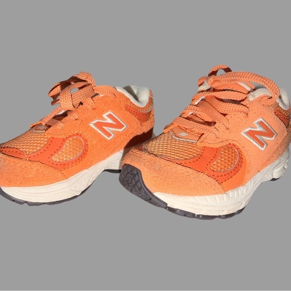 New Balance Other - New Balance 2002 Toddler Sneakers | Size 5 | Orange | Unisex | Like New